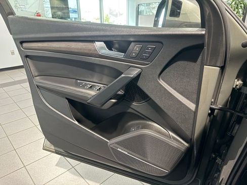 Used 2023 Audi Q5 2.0T Premium Plus w/ Premium Plus Package image 27