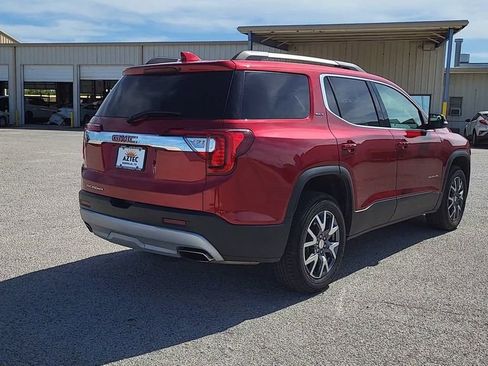 Used 2023 GMC Acadia SLT image 7