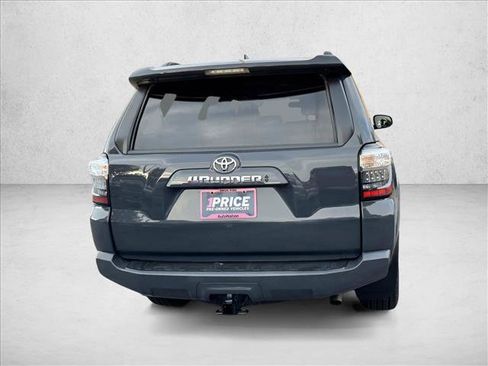 Used 2024 Toyota 4Runner SR5 image 6