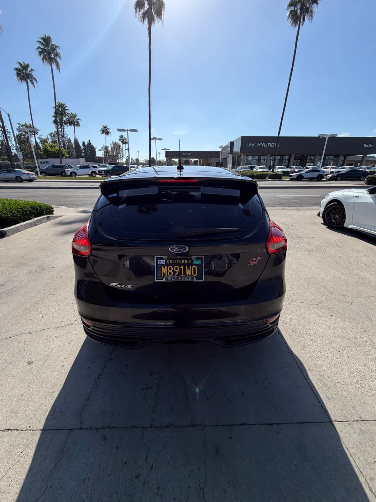 Used 2018 Ford Focus ST FWD image 6