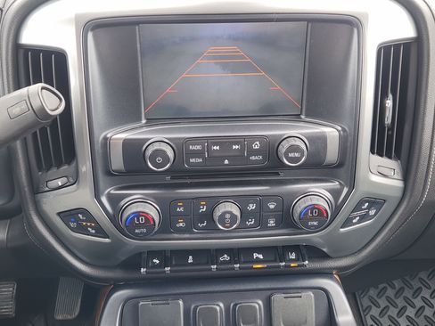 Used 2014 Chevrolet Silverado 1500 LTZ w/ Texas Edition, 1LZ Trim AWD/4WD image 18
