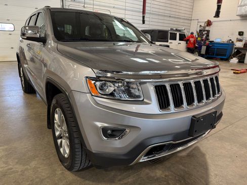 Used 2014 Jeep Grand Cherokee Limited AWD/4WD image 1