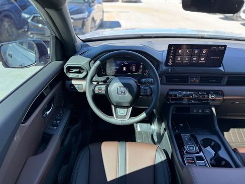 New 2026 Honda Pilot TrailSport image 24