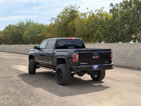 Used 2018 GMC Sierra 1500 Denali AWD/4WD image 7