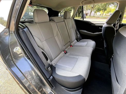 Used 2022 Subaru Outback Premium image 22