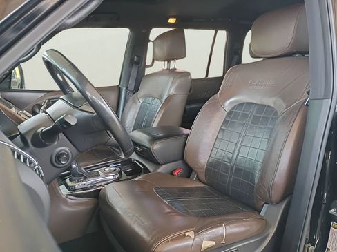 Used 2018 Nissan Armada Platinum w/ Captain Seat Package RWD image 5