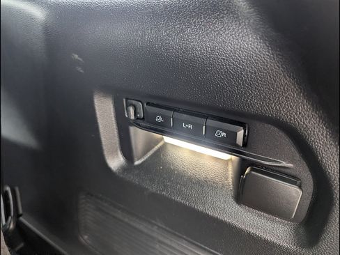 Used 2022 Ford Explorer ST w/ Equipment Group 401A AWD/4WD image 24