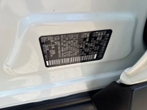 Certified 2023 Nissan Rogue S FWD image 28