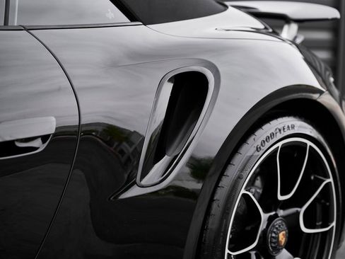 Used 2024 Porsche 911 Turbo S AWD/4WD image 10