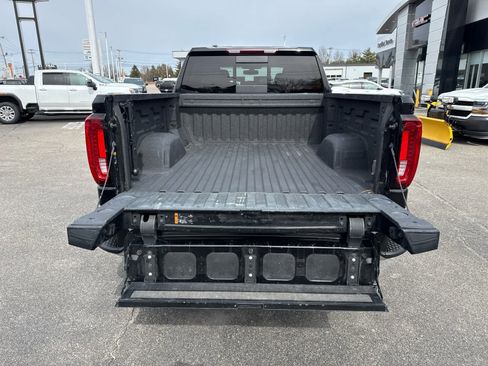 Certified 2021 GMC Sierra 1500 SLT w/ SLT Premium Package AWD/4WD image 11