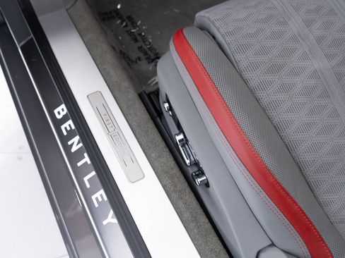 Used 2025 Bentley Continental GT Speed image 20