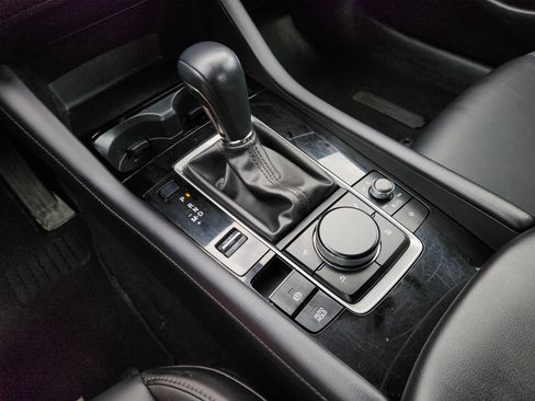 Used 2024 MAZDA MAZDA3 s FWD image 22
