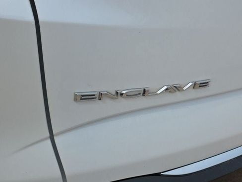 Used 2021 Buick Enclave Essence w/ Sport Touring Edition FWD image 12
