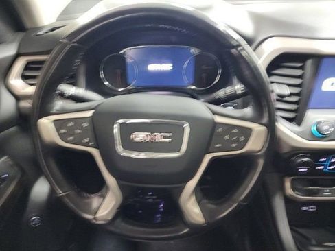 Used 2021 GMC Acadia Denali w/ Denali Technology Package image 28