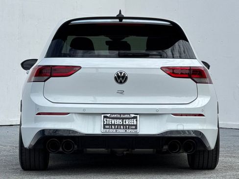 Used 2023 Volkswagen Golf R image 4