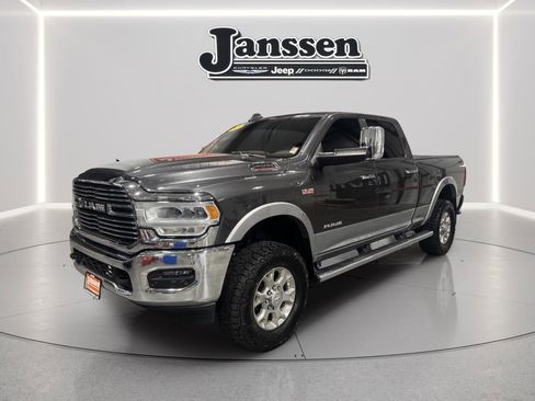 Used 2019 RAM 2500 Laramie AWD/4WD image 1
