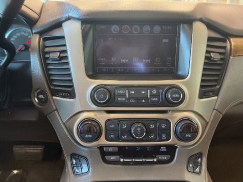 Used 2017 GMC Yukon Denali w/ Open Road Package image 25