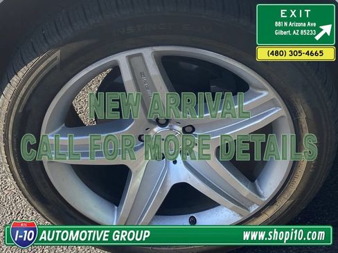 Used 2011 Mercedes-Benz GL 550 4MATIC image 5
