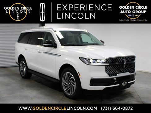 New 2026 Lincoln Navigator Premiere AWD/4WD image 1