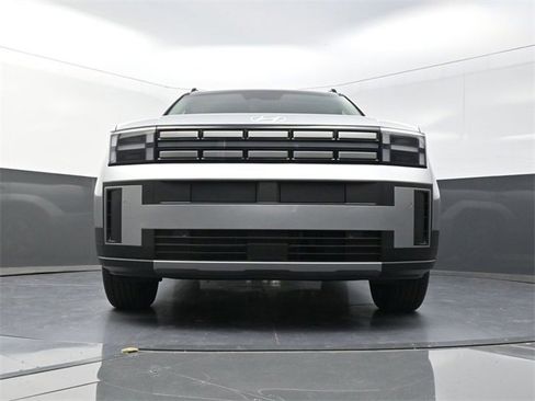 Used 2025 Hyundai Santa Fe SEL image 31