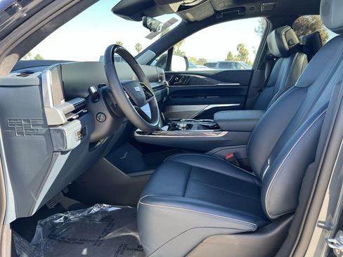 New 2025 Cadillac Escalade IQ Sport 2 AWD/4WD image 25