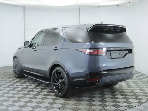 Used 2024 Land Rover Discovery Dynamic SE image 7