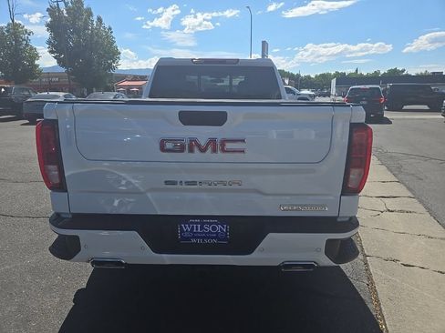 Used 2020 GMC Sierra 1500 Elevation w/ Elevation Value Package AWD/4WD image 6