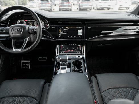 Used 2023 Audi SQ8 Prestige AWD/4WD image 8