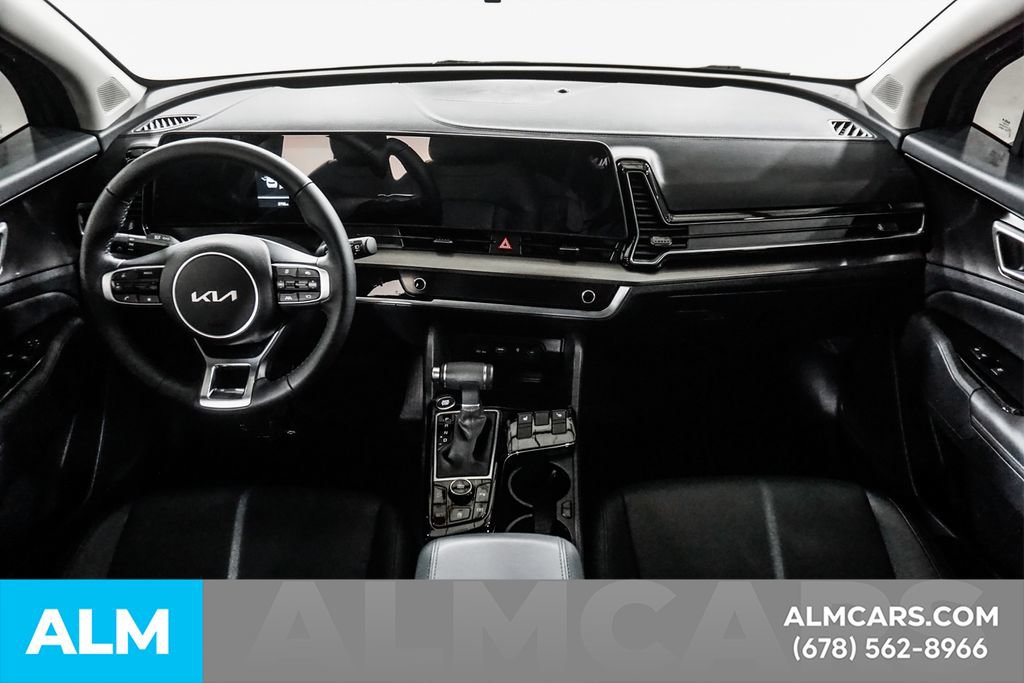 Used 2025 Kia Sportage EX FWD image 22