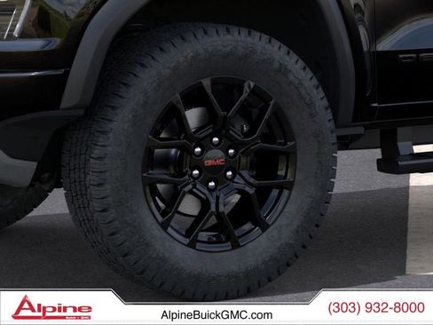New 2026 GMC Canyon Denali w/ LPO, Denali Black Edition AWD/4WD image 9
