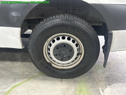 Used 2019 Mercedes-Benz Sprinter 2500 image 17