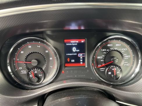 Used 2013 Dodge Charger SE RWD image 14