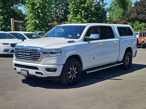 Certified 2022 RAM 1500 Limited w/ Body Color Bumper Group AWD/4WD image 3