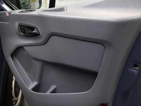 Used 2019 Ford Transit 250 148 High Roof Extended image 12