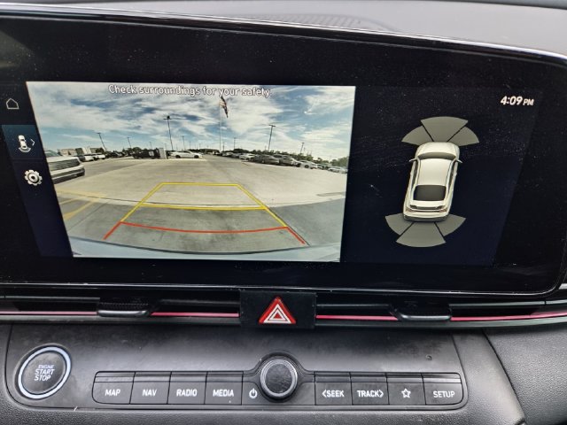 Used 2025 Hyundai Elantra N FWD image 21