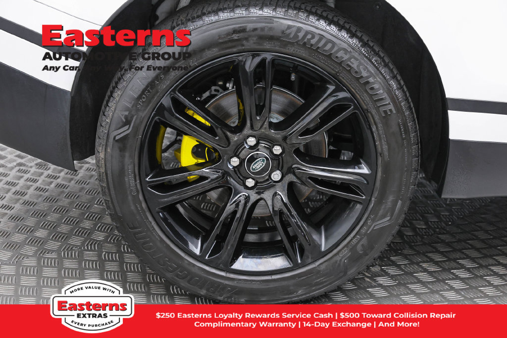 Used 2023 Land Rover Range Rover Velar S AWD/4WD image 32