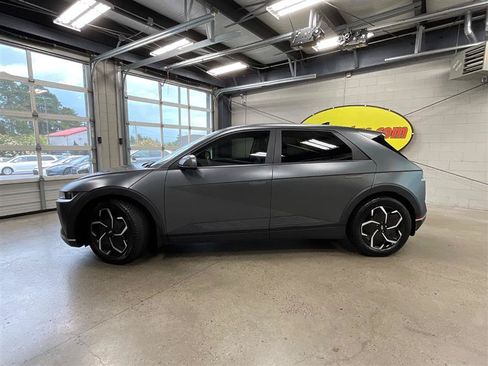 Used 2023 Hyundai Ioniq 5 SEL RWD image 2