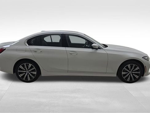 New 2026 BMW 330i xDrive Sedan w/ Premium Package AWD/4WD image 10