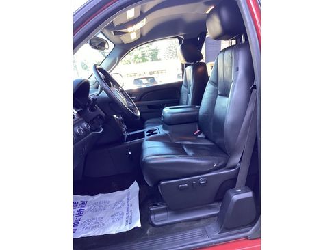 Used 2011 GMC Sierra 1500 SLT w/ SLT Convenience Package AWD/4WD image 9