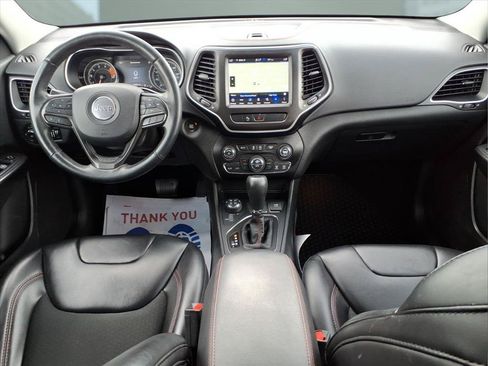 Used 2019 Jeep Cherokee Trailhawk w/ Cold Weather Group AWD/4WD image 29