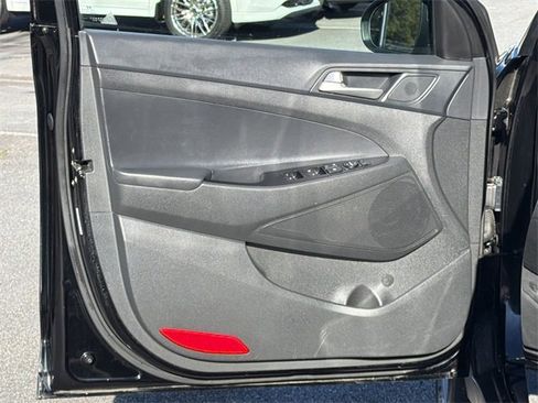 Used 2019 Hyundai Tucson SEL image 10