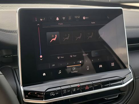 New 2026 Jeep Compass Latitude image 32