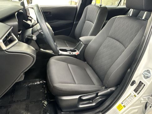 Used 2023 Toyota Corolla LE FWD image 14