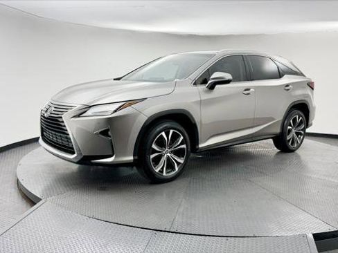 Used 2018 Lexus RX 350 FWD w/ Premium Package image 2