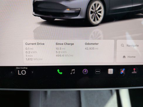 Used 2022 Tesla Model 3 Standard Range image 22