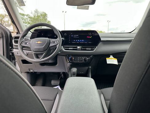New 2026 Chevrolet TrailBlazer LT FWD image 27