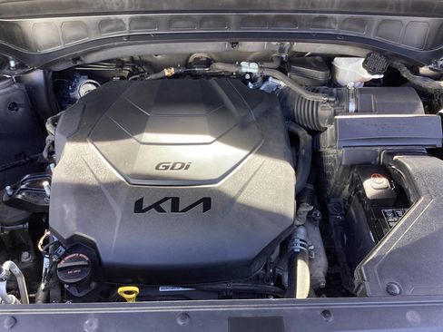 Used 2022 Kia Telluride EX w/ EX Premium Package image 38