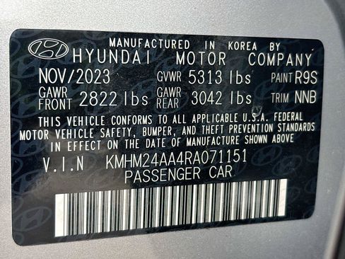Used 2024 Hyundai Ioniq 6 SE RWD image 33