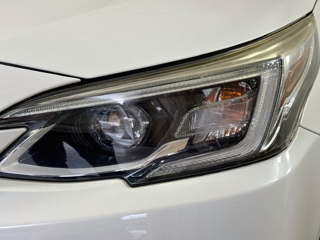 Used 2020 Subaru Outback Limited XT w/ Popular Package #2 AWD/4WD image 39