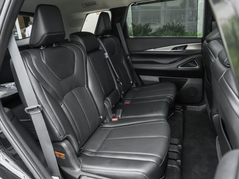 Used 2026 INFINITI QX60 Luxe w/ Cargo Package image 35